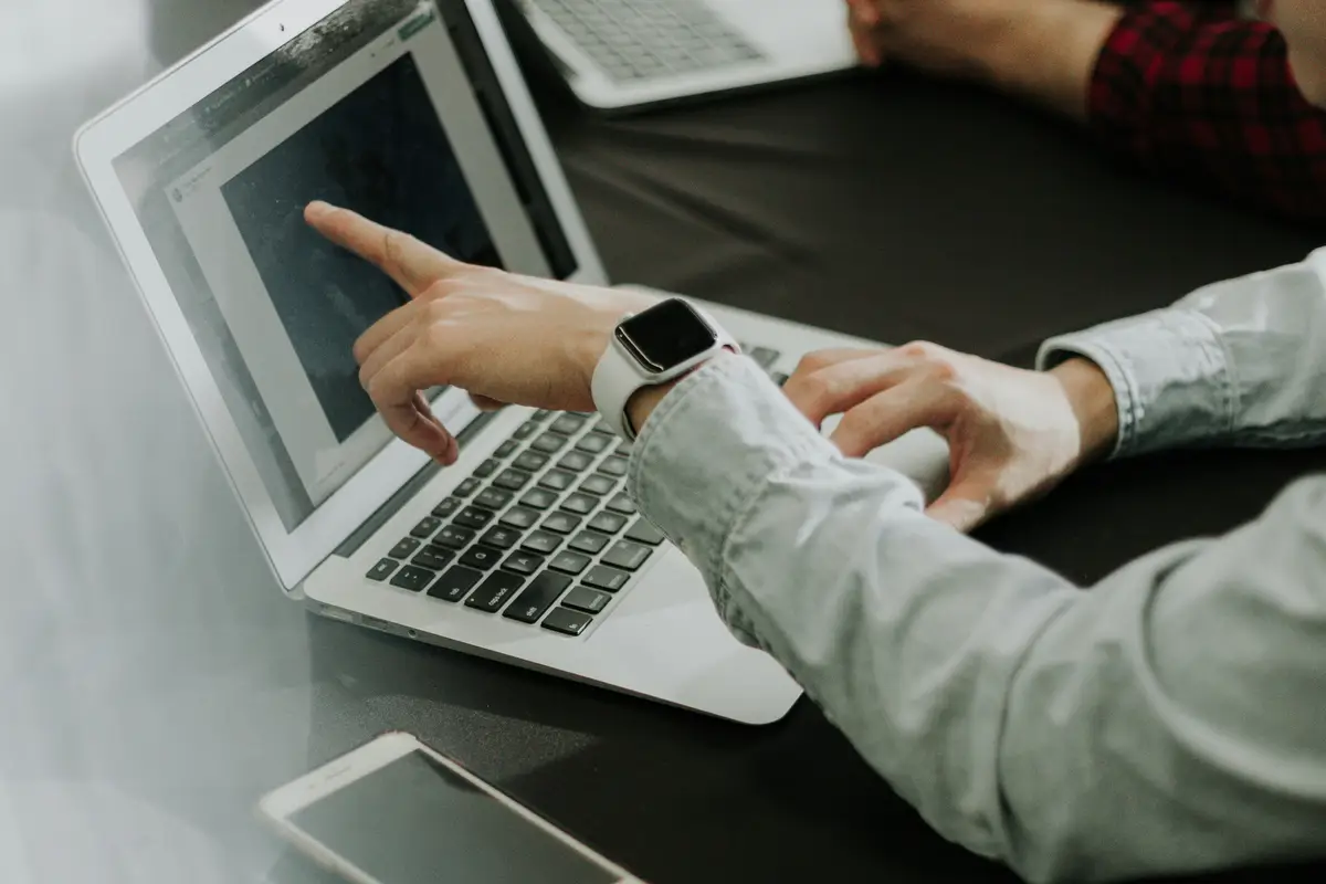 Praca zdalna: walka o 2,4 godziny dziennie